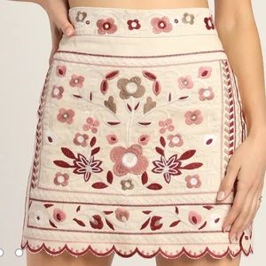 Beautiful embroidered skirt | Medium